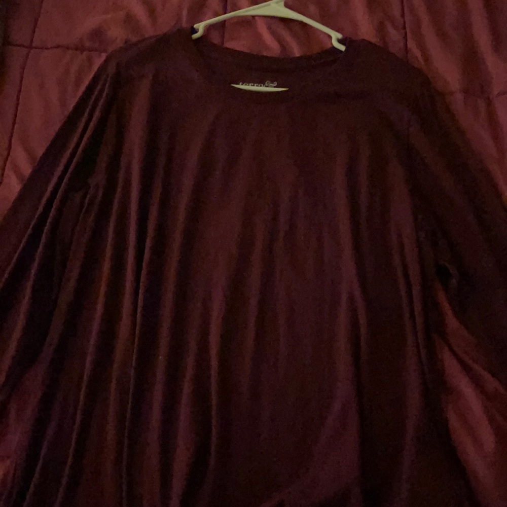 Terra sky Size 0X / 14 W Dark purple long sleeved t shirt